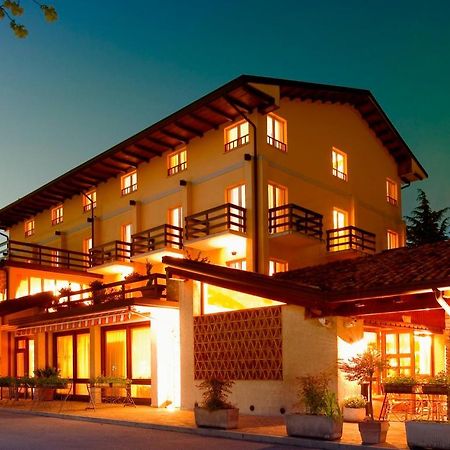 Albergo Costantini Tarcento Exterior foto
